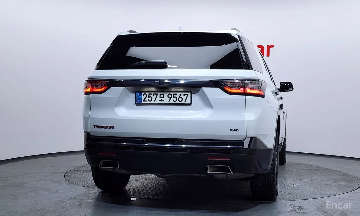 Фото 4 - Chevrolet Traverse