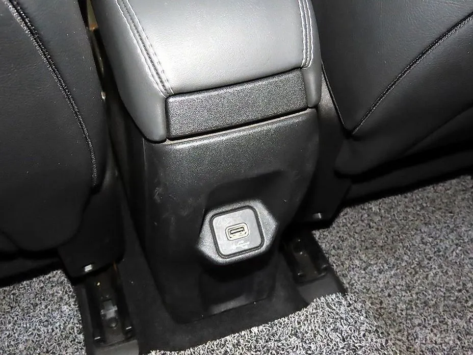 Фото 13 - Jeep Renegade