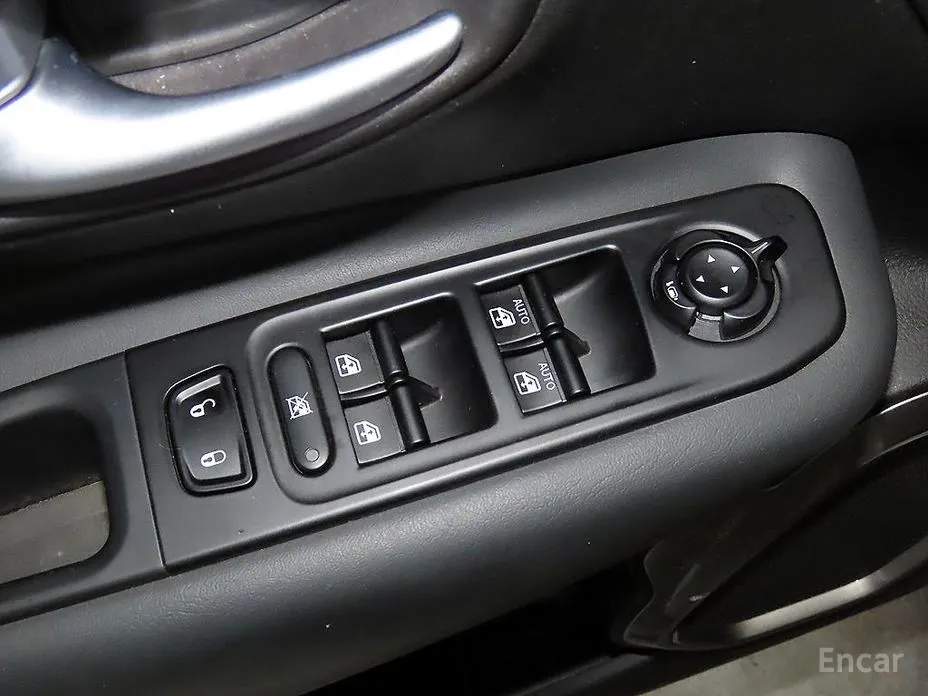 Фото 14 - Jeep Renegade