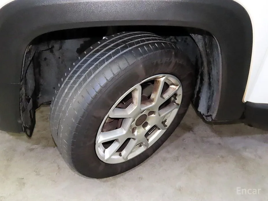 Фото 20 - Jeep Renegade