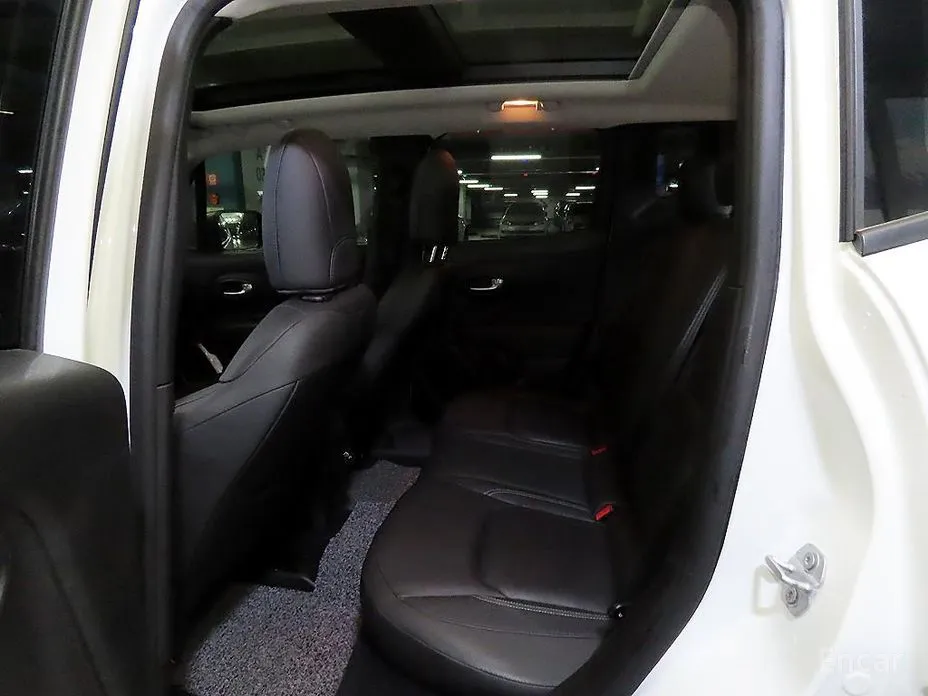 Фото 7 - Jeep Renegade