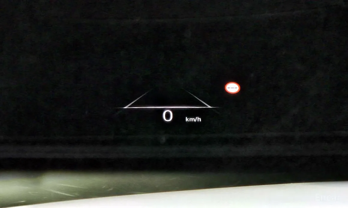 Фото 17 - Genesis GV70