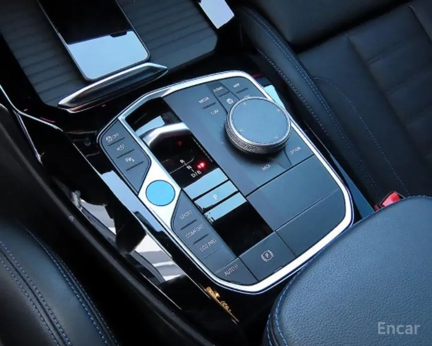 Фото 17 - BMW iX3