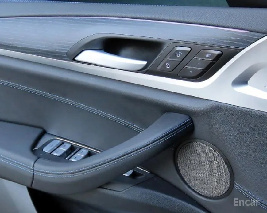 Фото 18 - BMW iX3