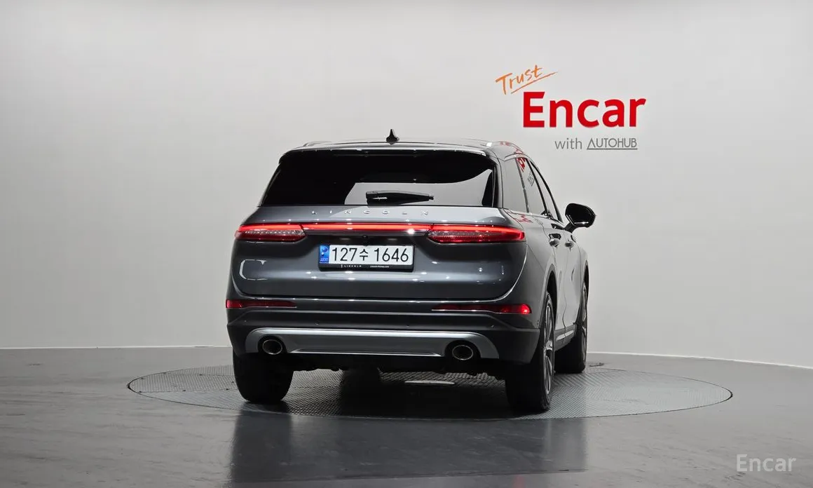 Фото 4 - Lincoln Corsair