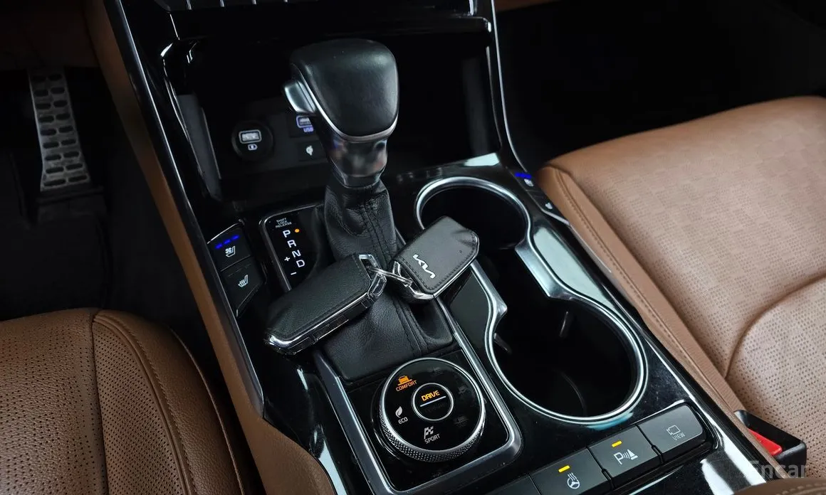 Фото 9 - Kia Mohave