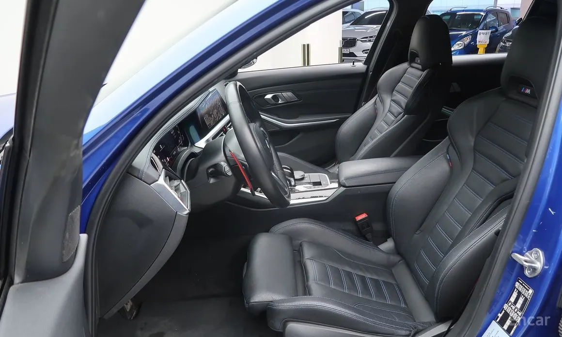 Фото 10 - BMW 3 Series