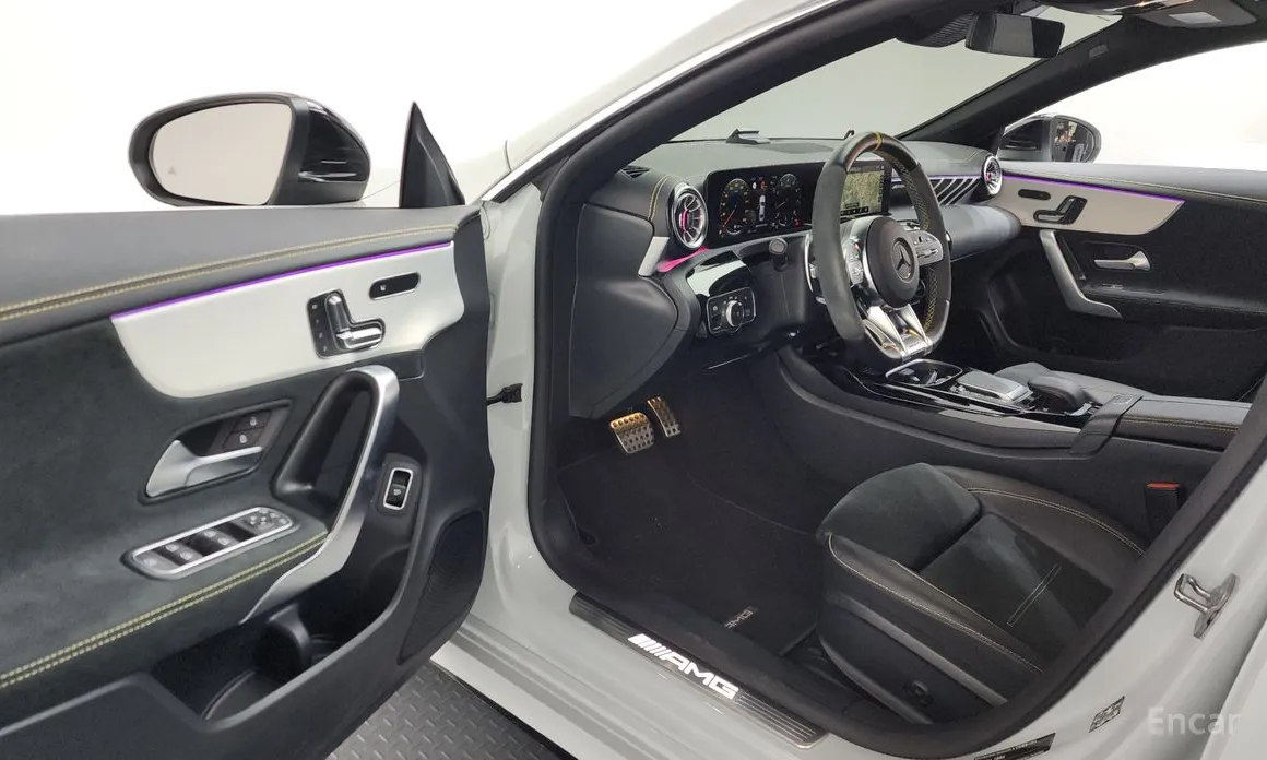 Фото 10 - Mercedes-Benz CLA-Class