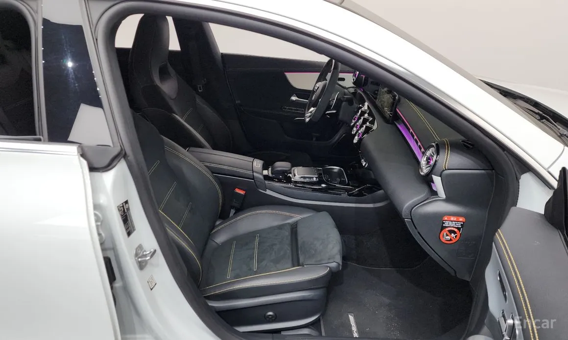 Фото 11 - Mercedes-Benz CLA-Class