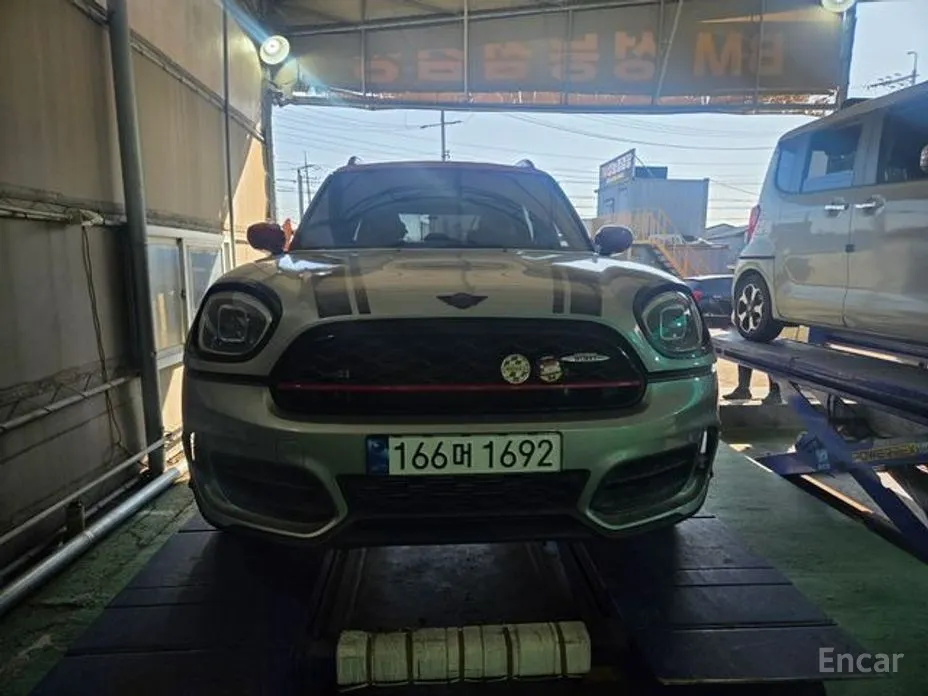 Фото 1 - Mini Countryman