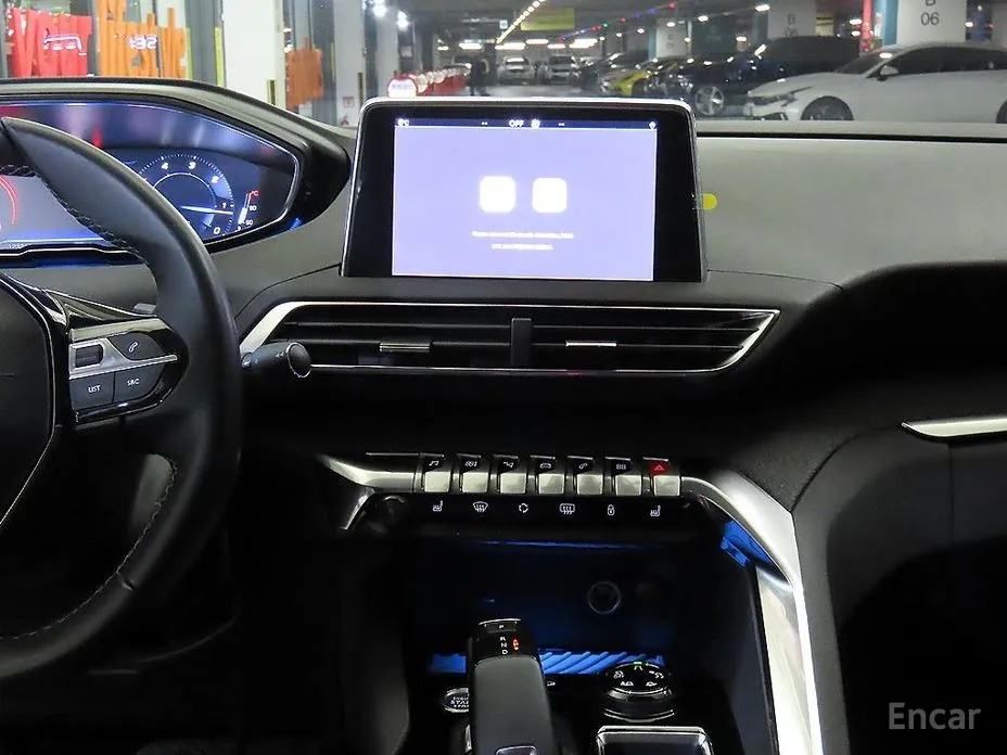 Фото 11 - Peugeot 3008