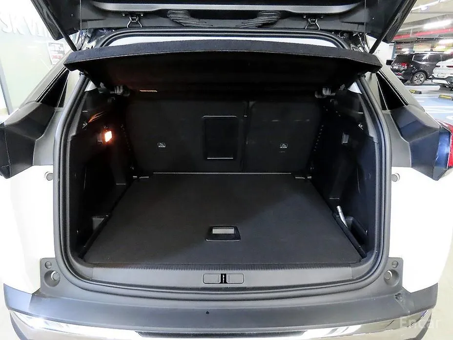 Фото 17 - Peugeot 3008