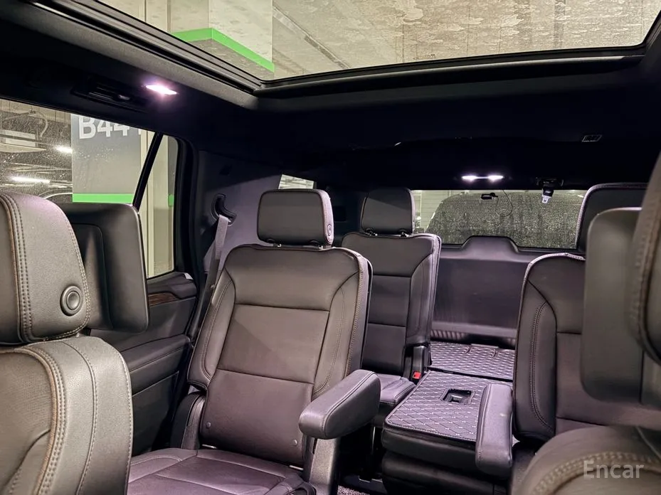 Фото 10 - Chevrolet Tahoe