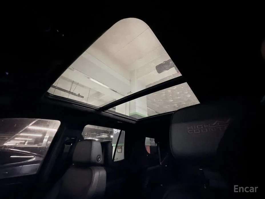 Фото 17 - Chevrolet Tahoe