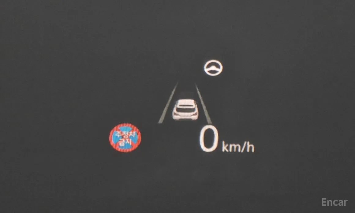 Фото 14 - Genesis G70