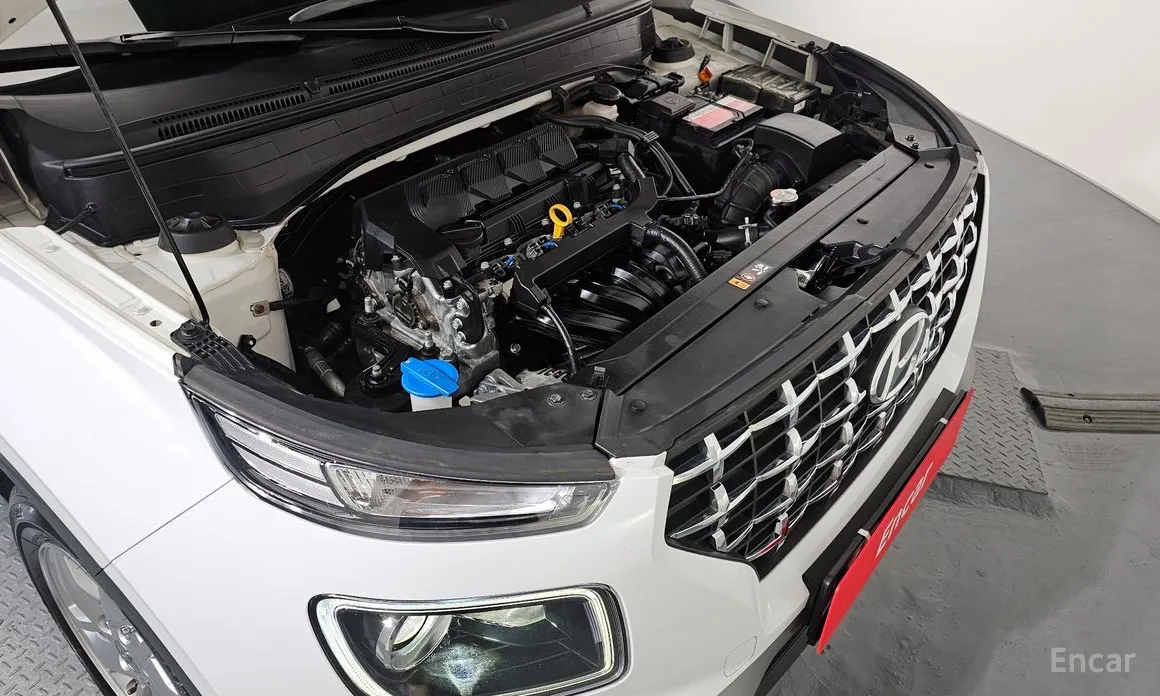 Фото 6 - Hyundai Venue