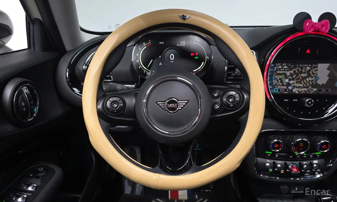 Фото 13 - Mini Clubman