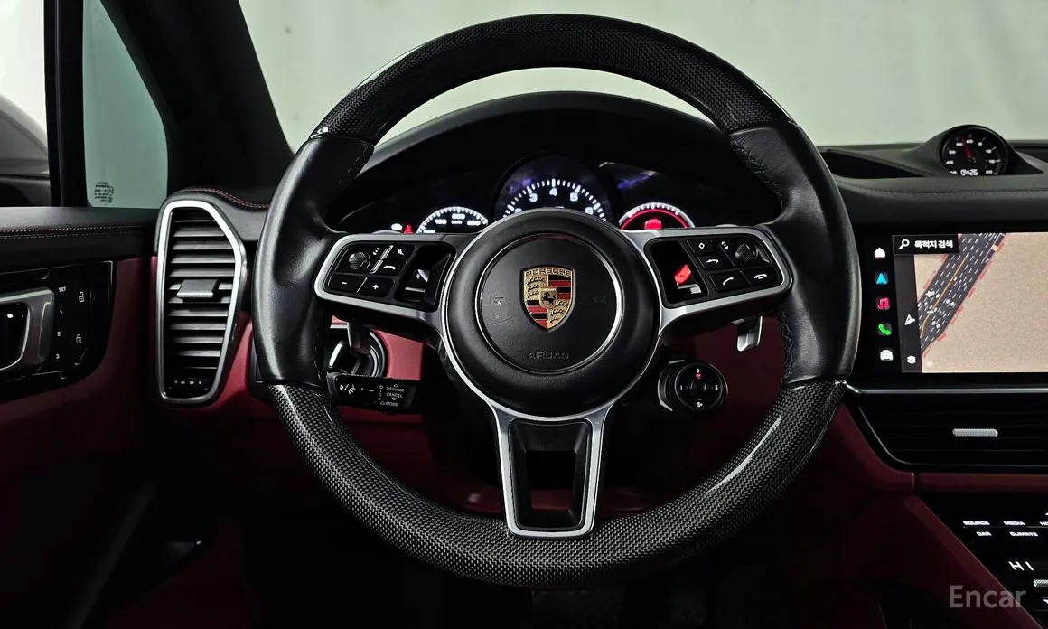 Фото 13 - Porsche Cayenne