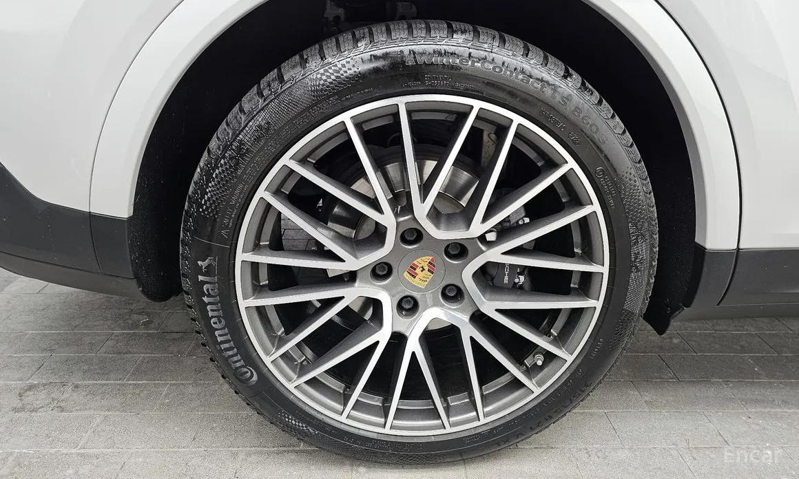 Фото 5 - Porsche Cayenne