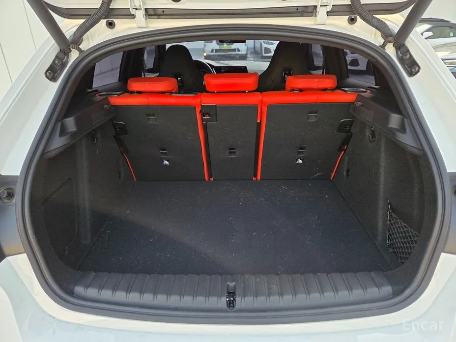 Фото 9 - BMW 1 Series