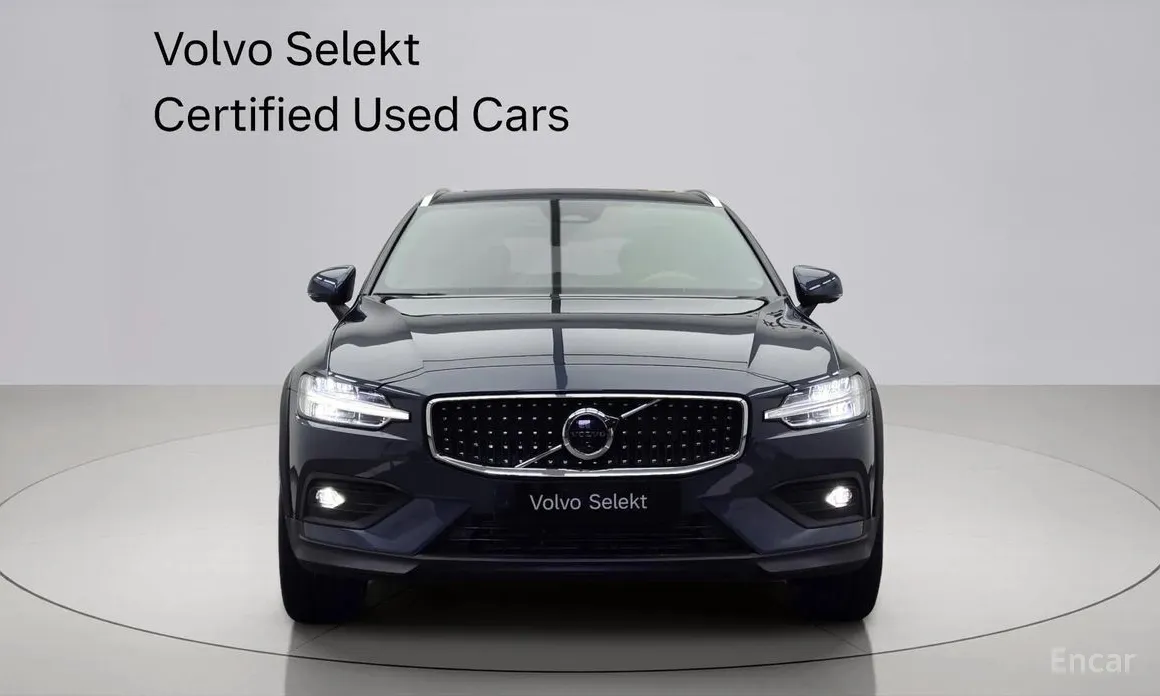 Фото 2 - Volvo V60