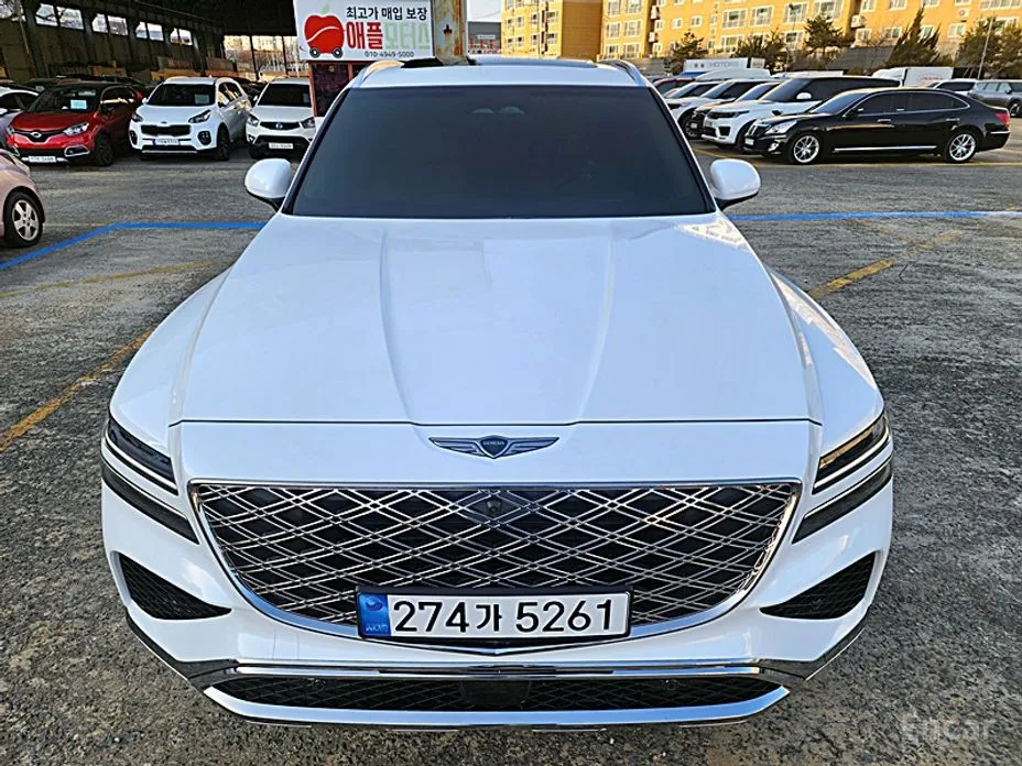 Фото 20 - Genesis GV80