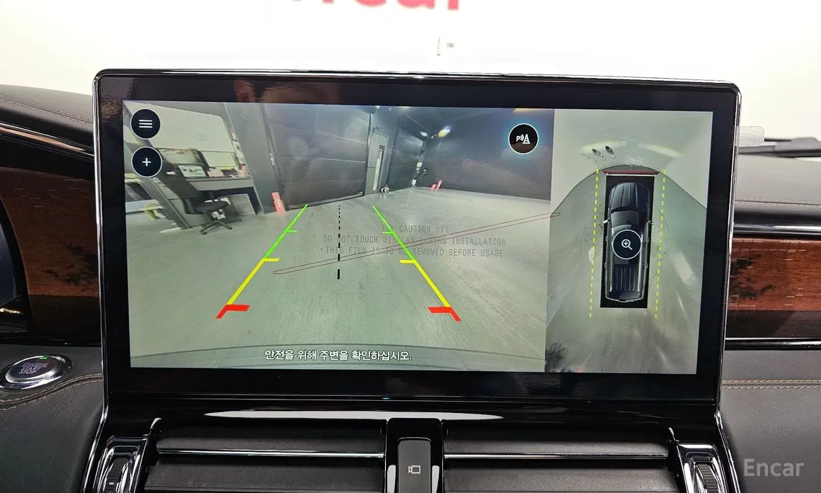 Фото 15 - Lincoln Navigator