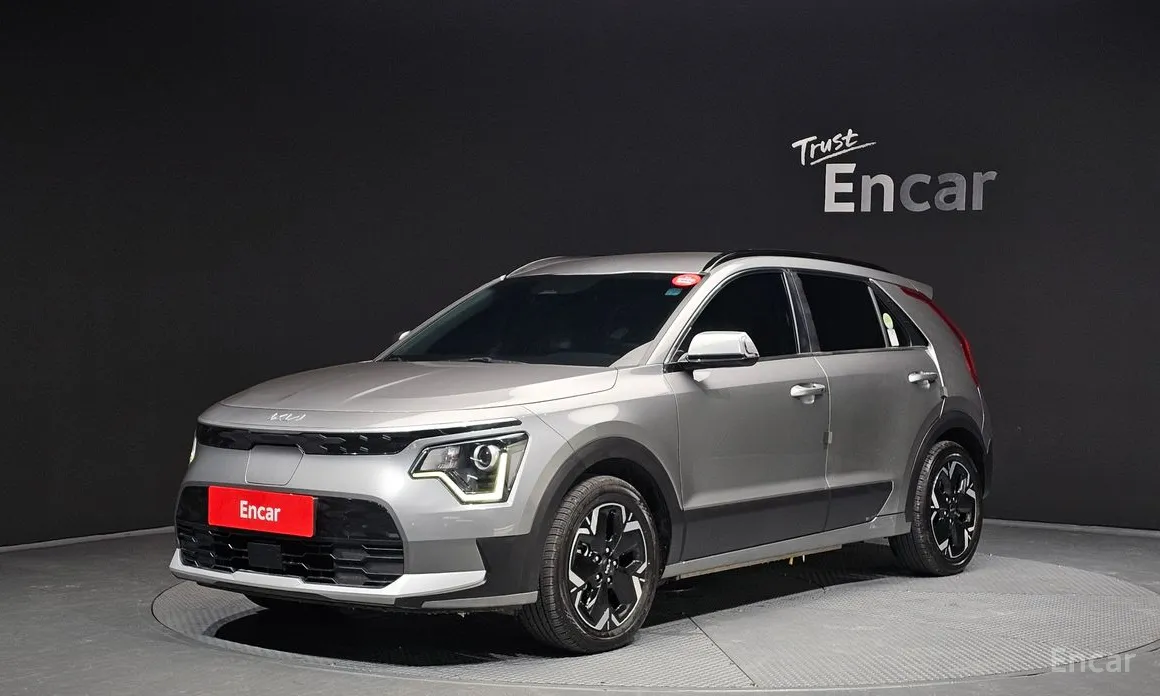 Фото 1 - Kia Niro