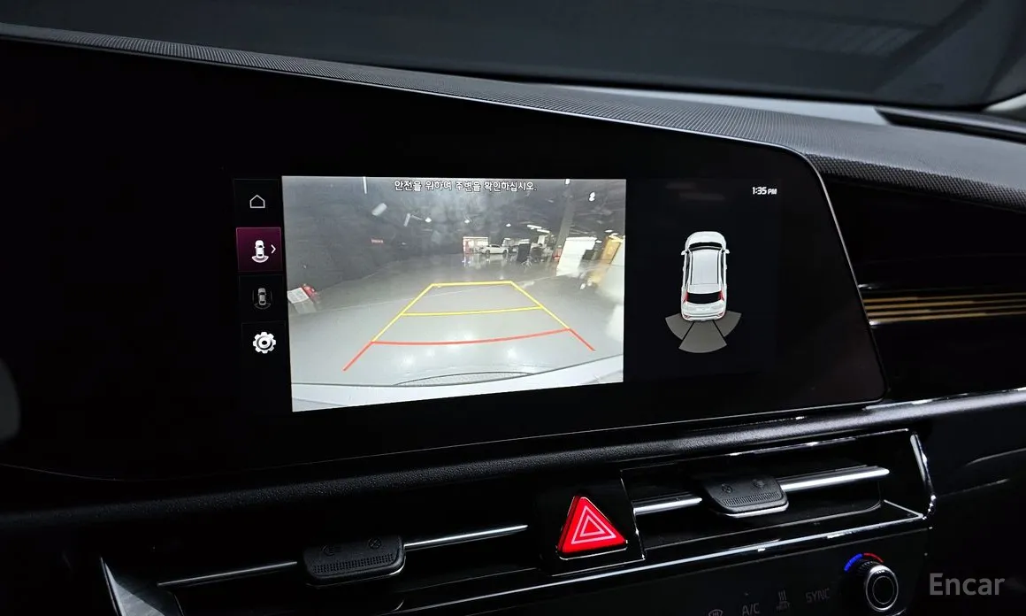 Фото 18 - Kia Niro