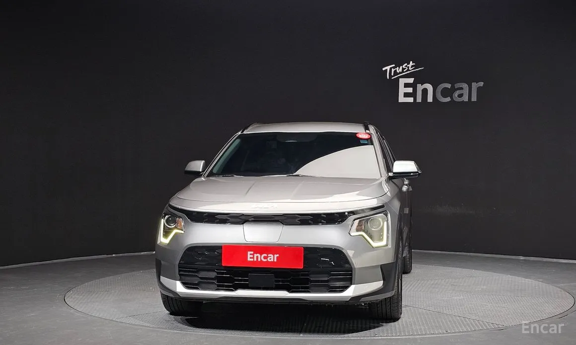 Фото 3 - Kia Niro