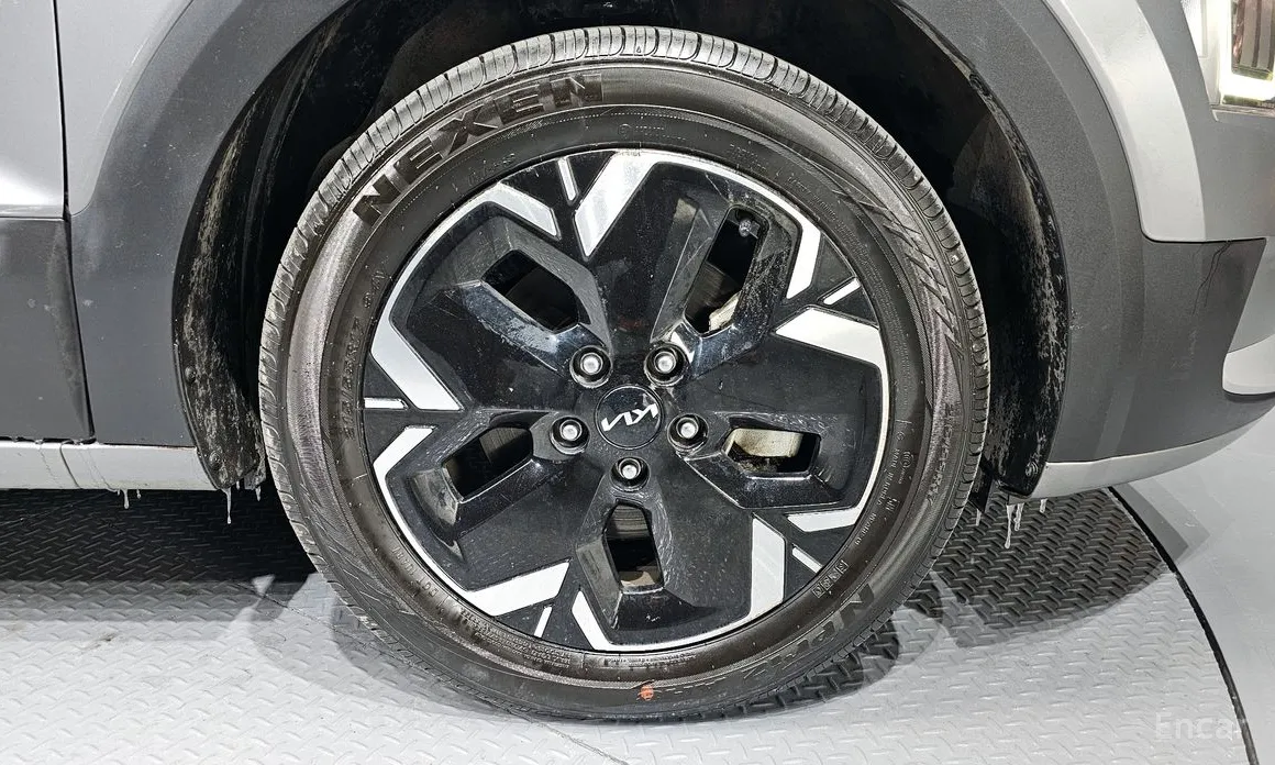 Фото 5 - Kia Niro