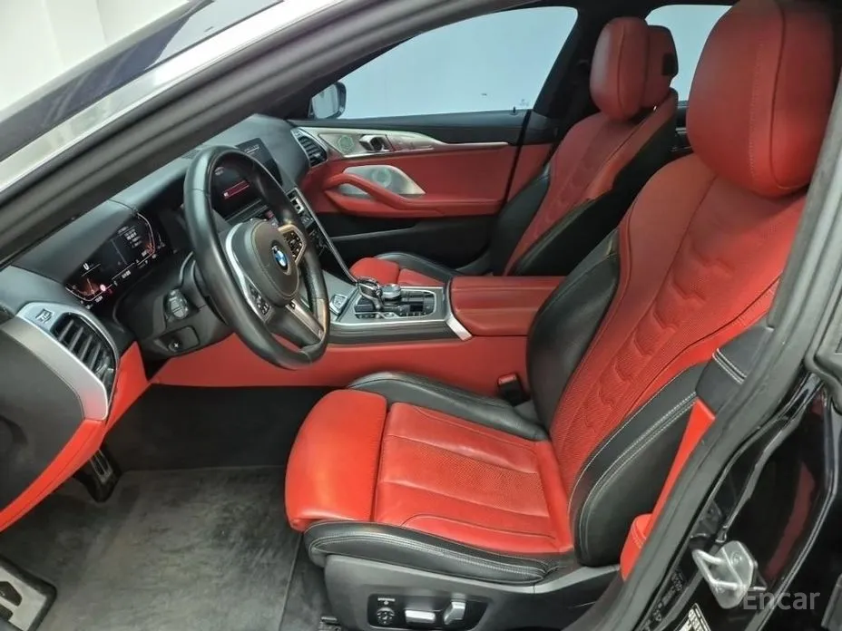 Фото 10 - BMW 8 Series