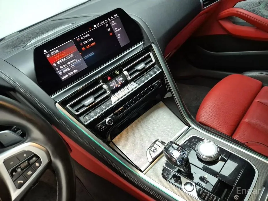 Фото 12 - BMW 8 Series