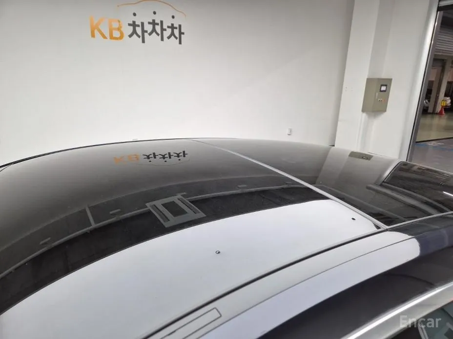 Фото 14 - BMW 8 Series