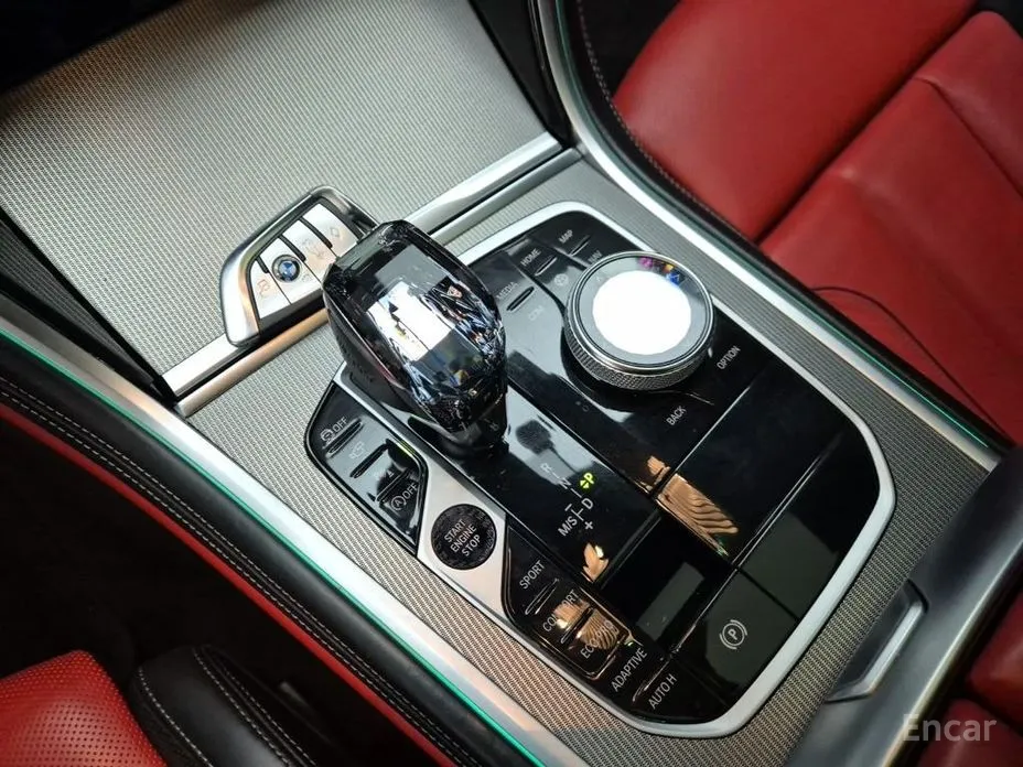 Фото 9 - BMW 8 Series