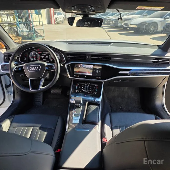 Фото 14 - Audi A6