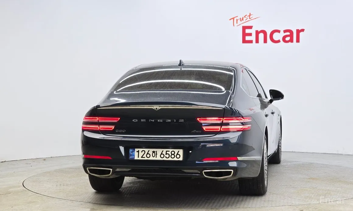 Фото 4 - Genesis G80