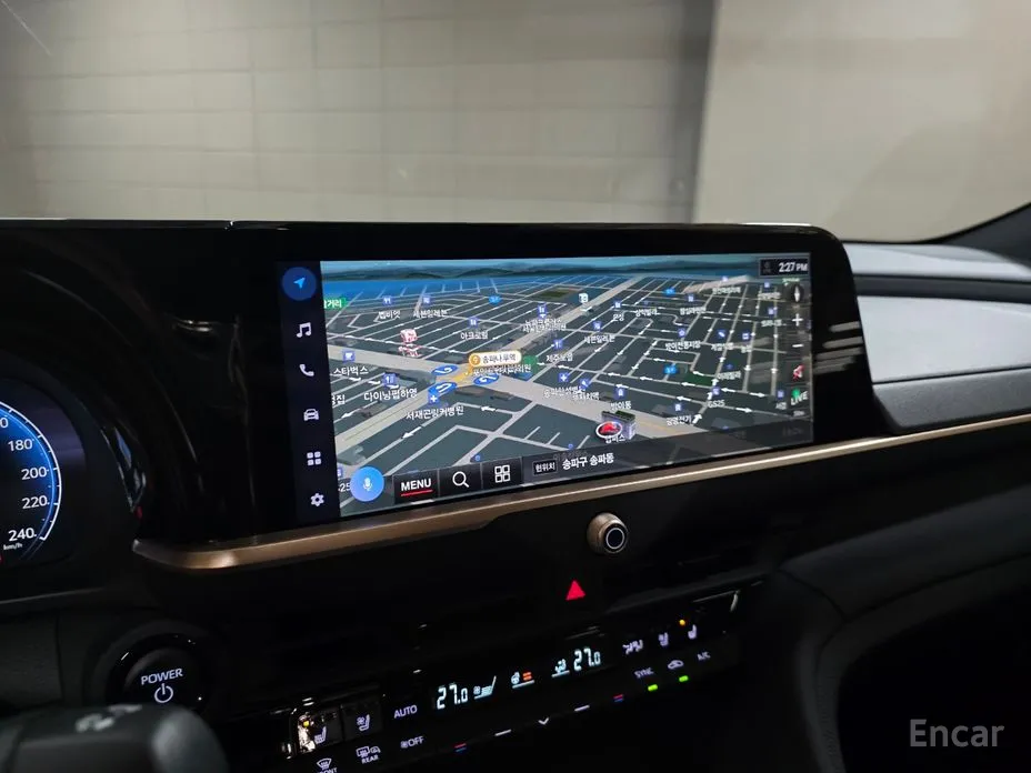 Фото 15 - Toyota Crown