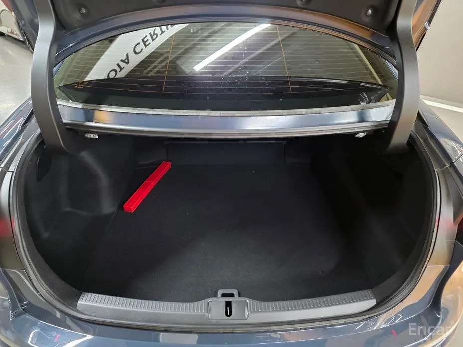 Фото 5 - Toyota Crown