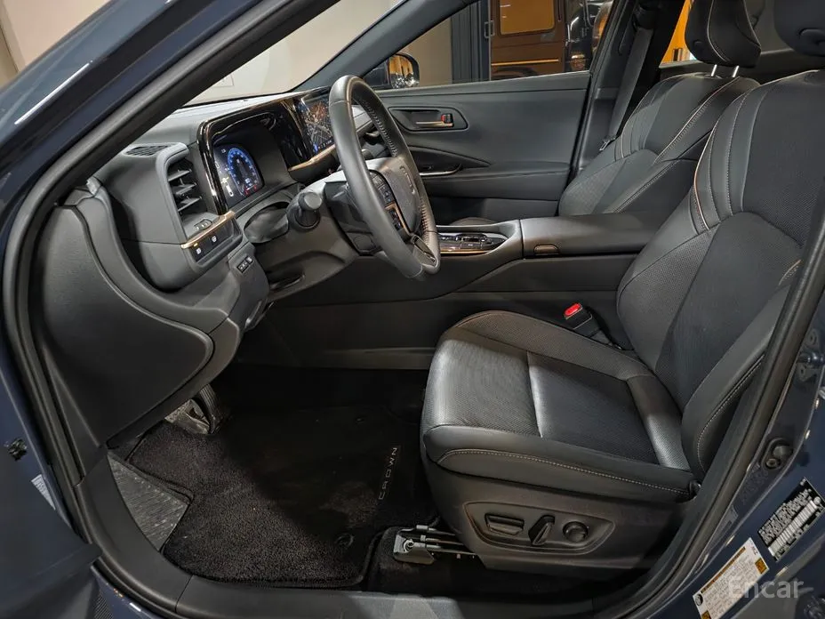 Фото 8 - Toyota Crown