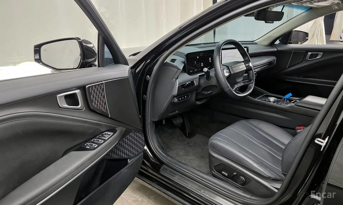 Фото 10 - Kia K8