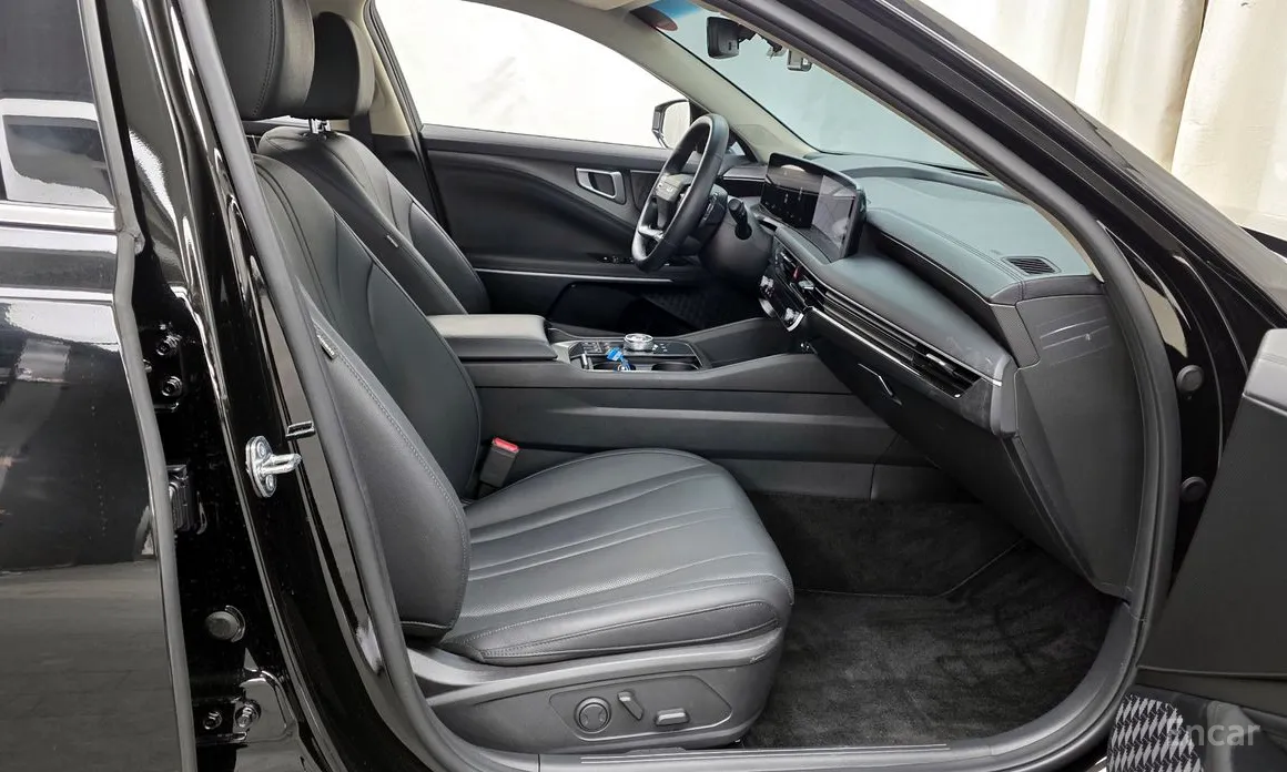 Фото 11 - Kia K8