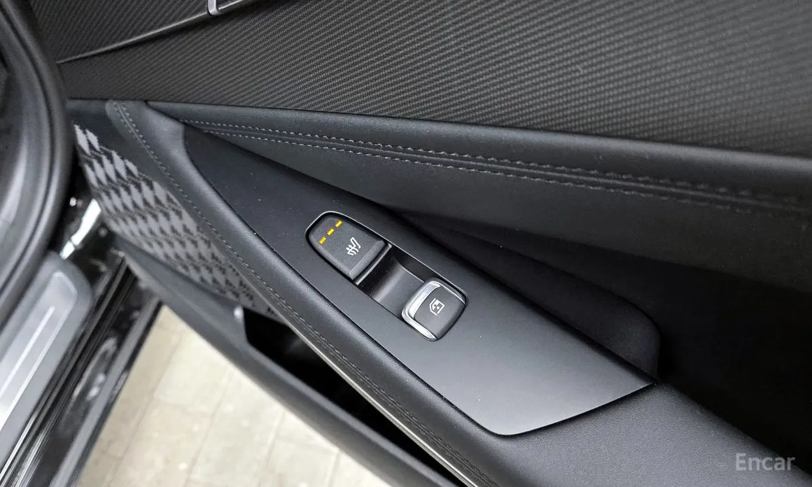 Фото 19 - Kia K8