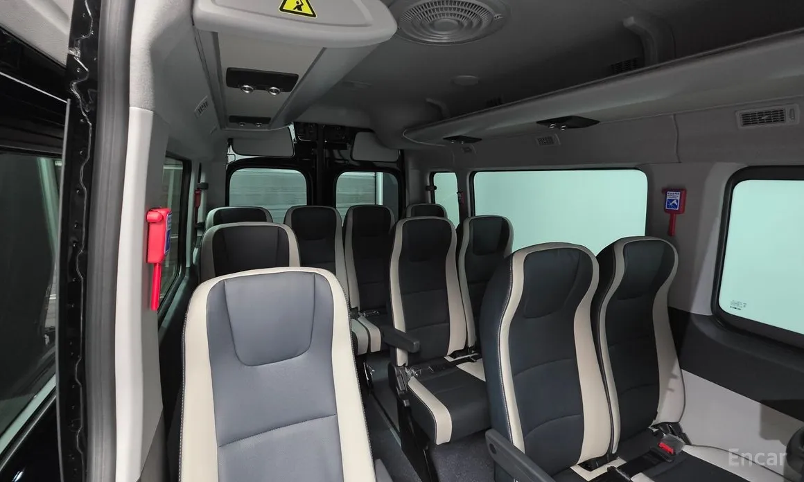 Фото 19 - Hyundai Solati