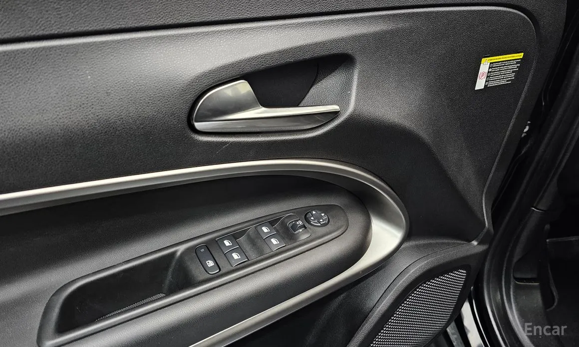 Фото 16 - Jeep Avenger