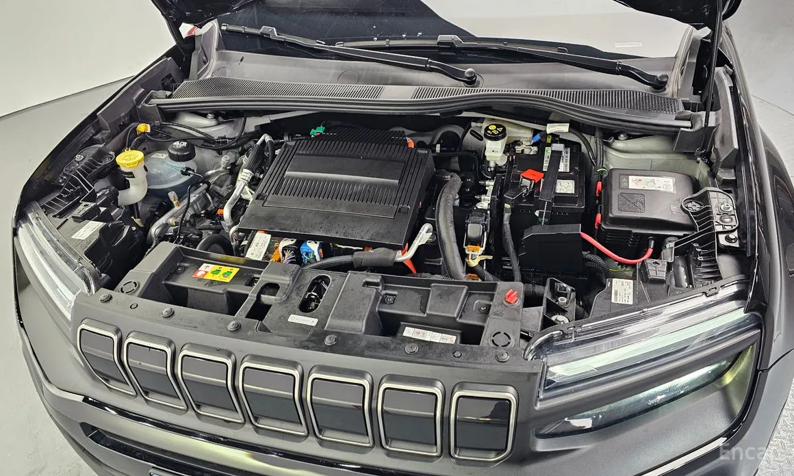 Фото 6 - Jeep Avenger