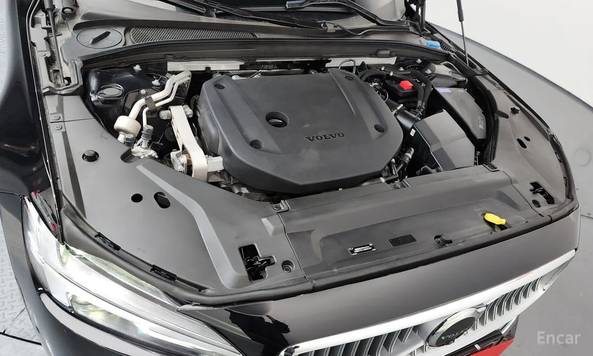 Фото 6 - Volvo S90