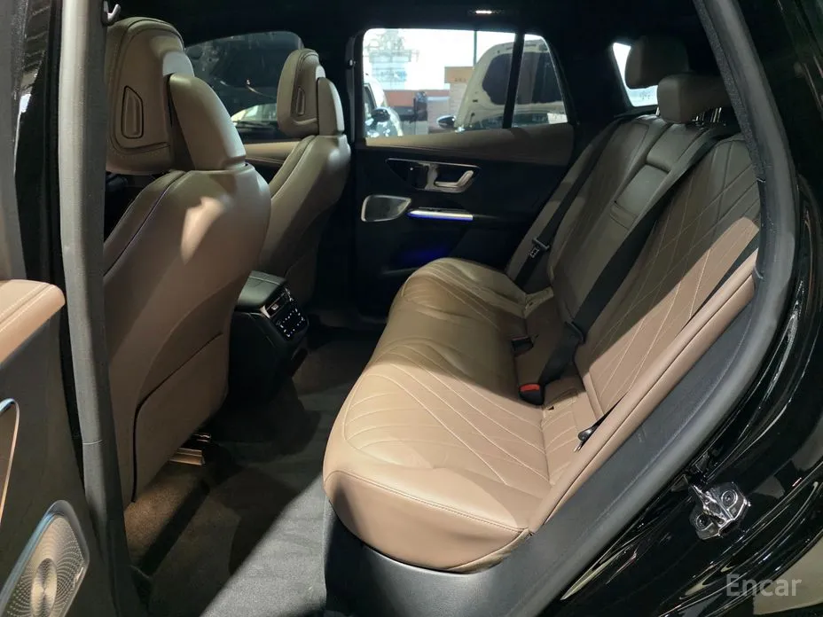 Фото 17 - Mercedes-Benz EQE