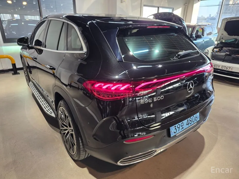 Фото 7 - Mercedes-Benz EQE