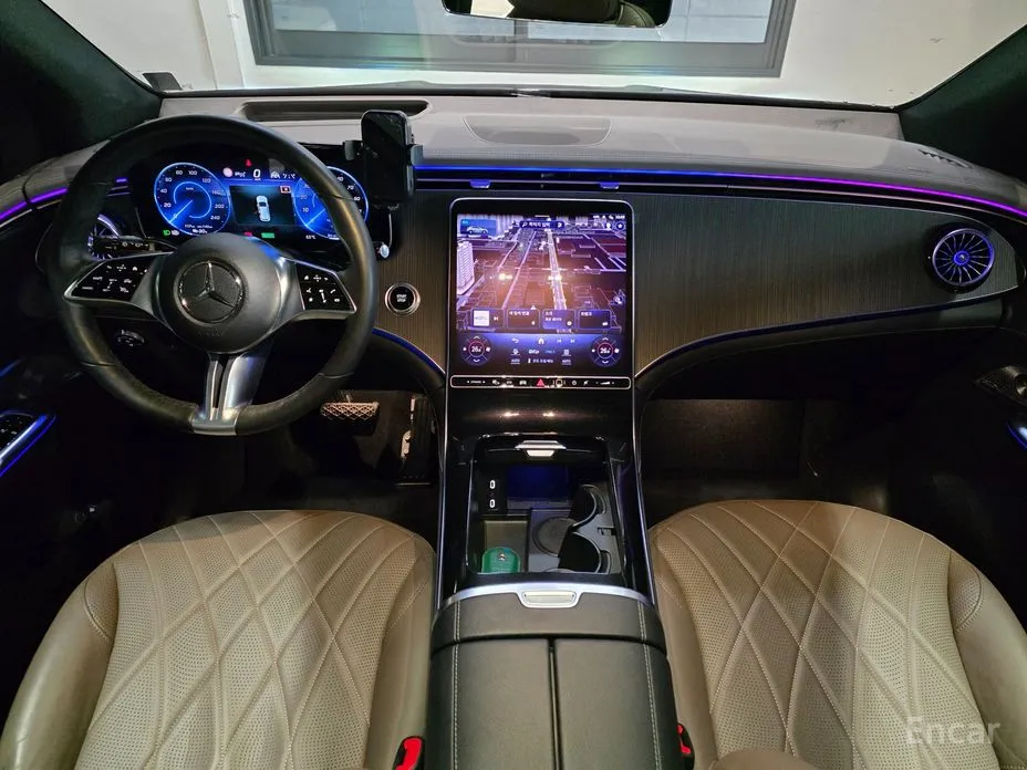 Фото 8 - Mercedes-Benz EQE